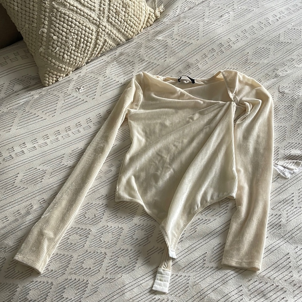 Velvet long sleeve body suit